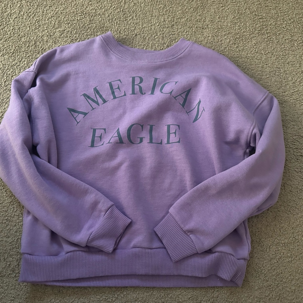 American eagle crewneck